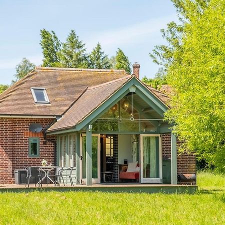 Ultimate Constable Country Rural Retreat - The Pump House Villa Colchester Exterior photo